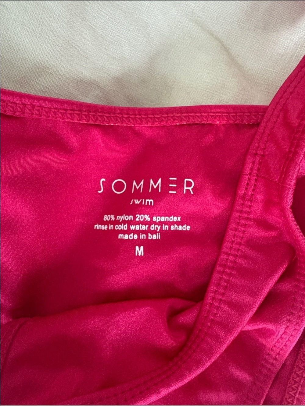 SOMMER SWIM - Picture 2 of 5